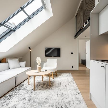Honest Karlin Lejlighedshotel Prag Eksteriør billede