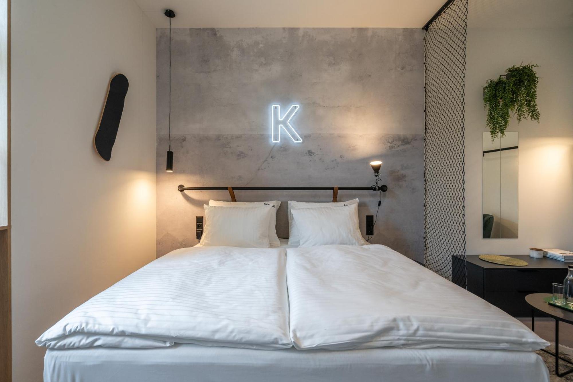 Honest Karlin Lejlighedshotel Prag Værelse billede