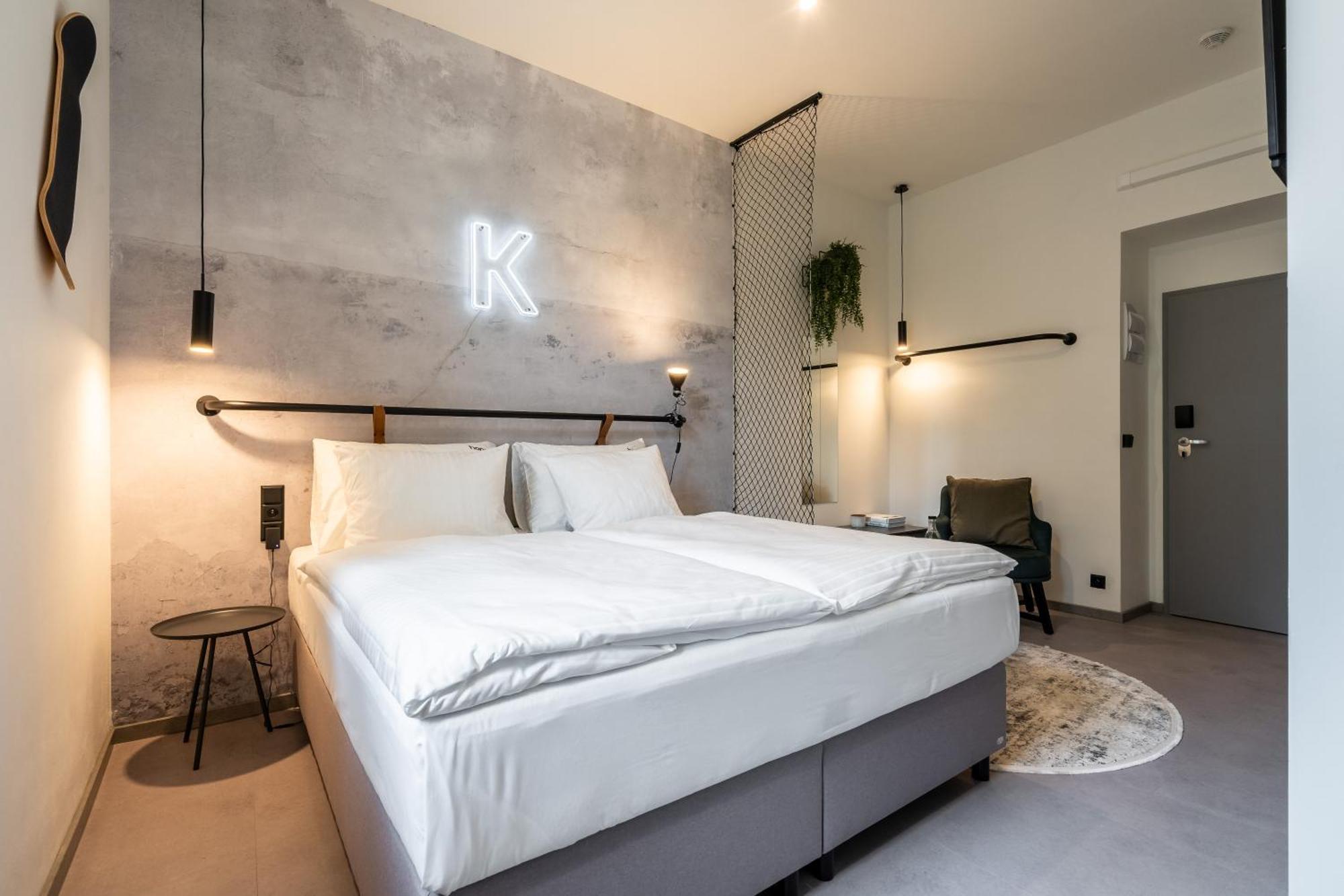 Honest Karlin Lejlighedshotel Prag Eksteriør billede
